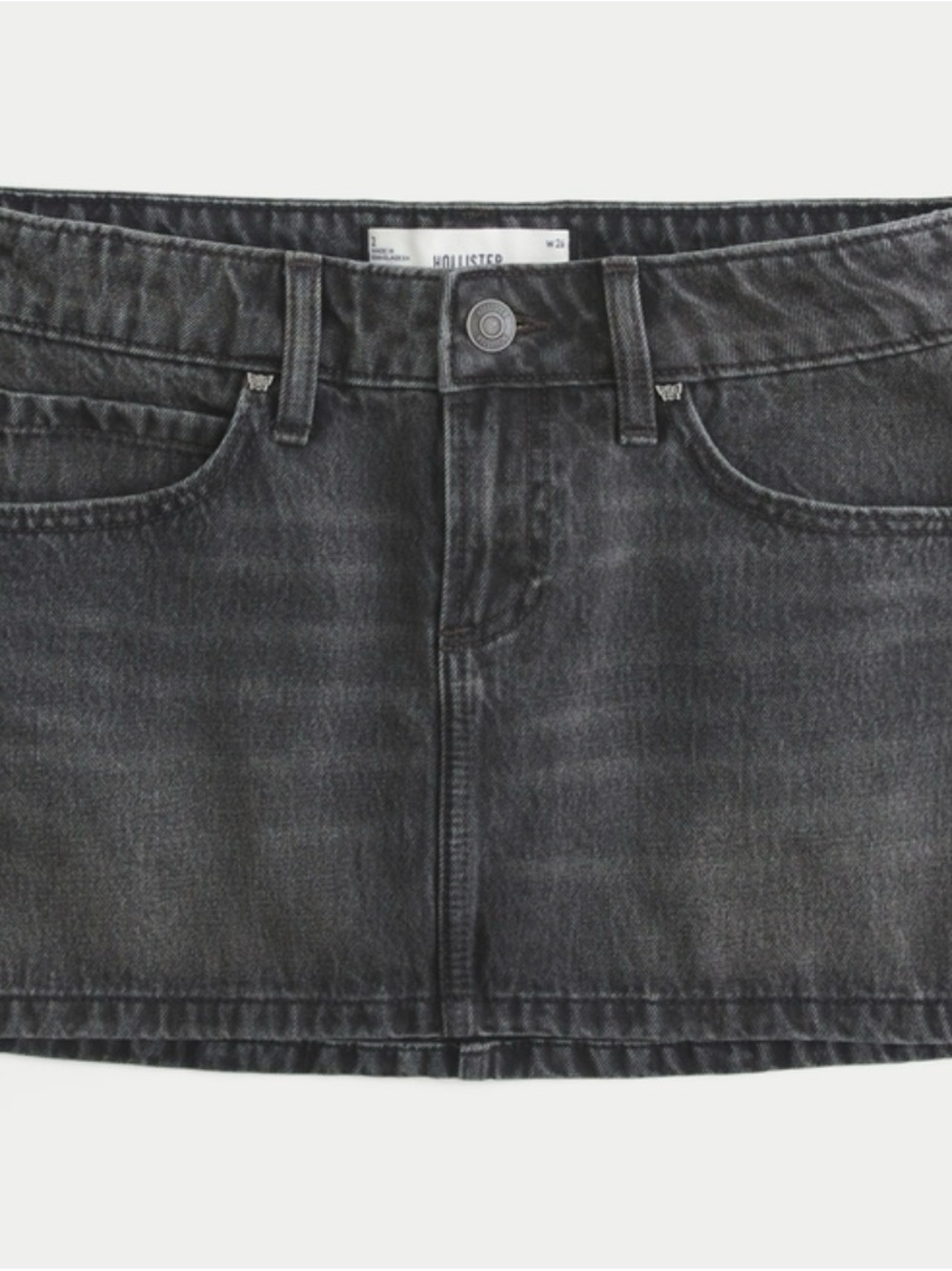 Hollister mini skirt